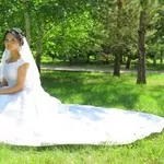 очень красивое свадебное платье на прокат.