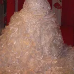 2 шикарных свадебных белых платья