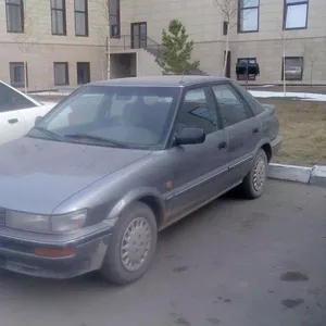 Toyota Corolla,  1990,  3200 $