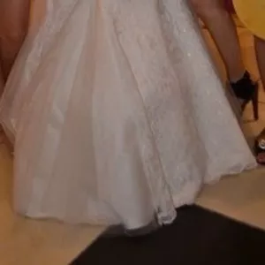 Шикарное свадебное платье,  то что вам нужно!