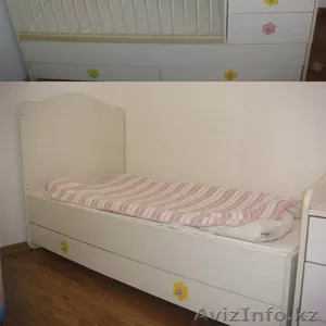 Детская мебель «Cilek»,  шторы и 2 люстры