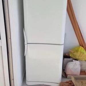 Продаю Холодильник 
