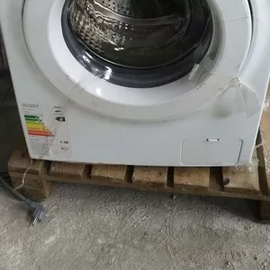 Продам стиральную машину б/у на запчасти 