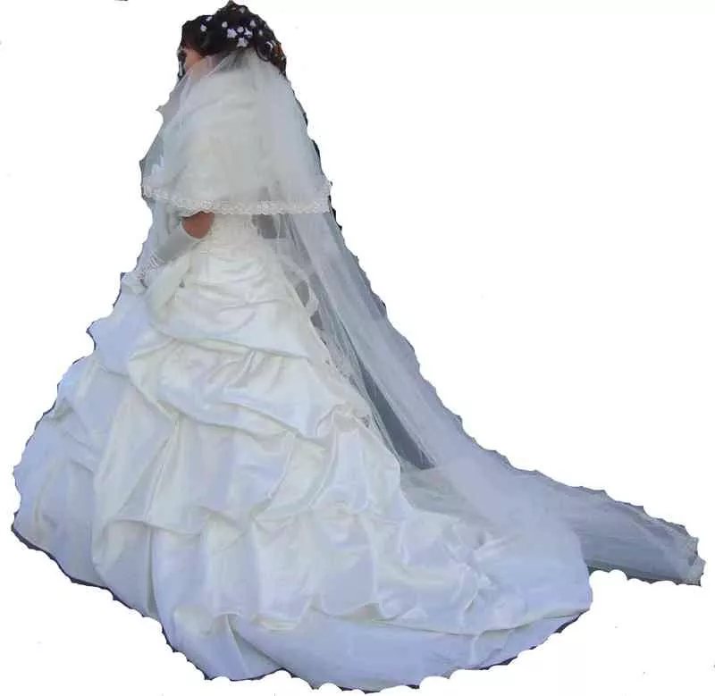 Шикарное свадебное платье 2