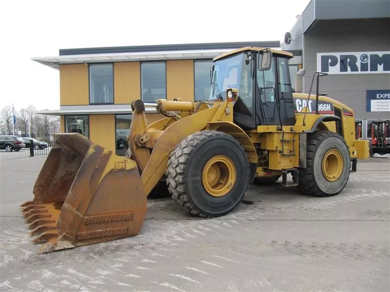 Колесные погрузчики Caterpillar 966H