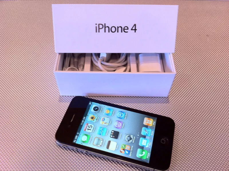 For Sales Apple iPhone 4G 32GB 2