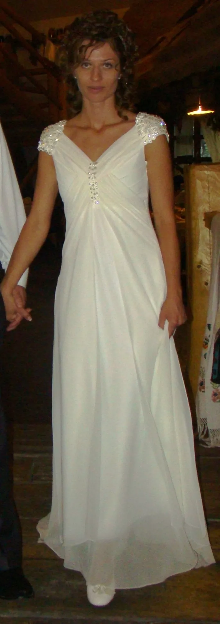 Белое вечернее платье,  р.44-46,  Турция
