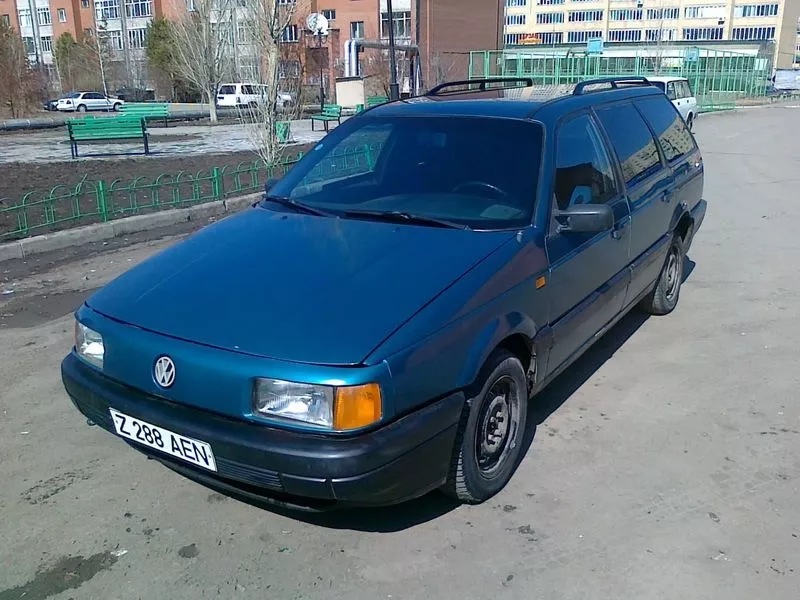 Продам Volkswagen Passat, 1991, 1.8, состояние хорошее, только наличными, С