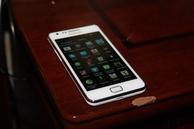 Samsung galaxy S2 White 32GB (Астана) обмен на планшет  4
