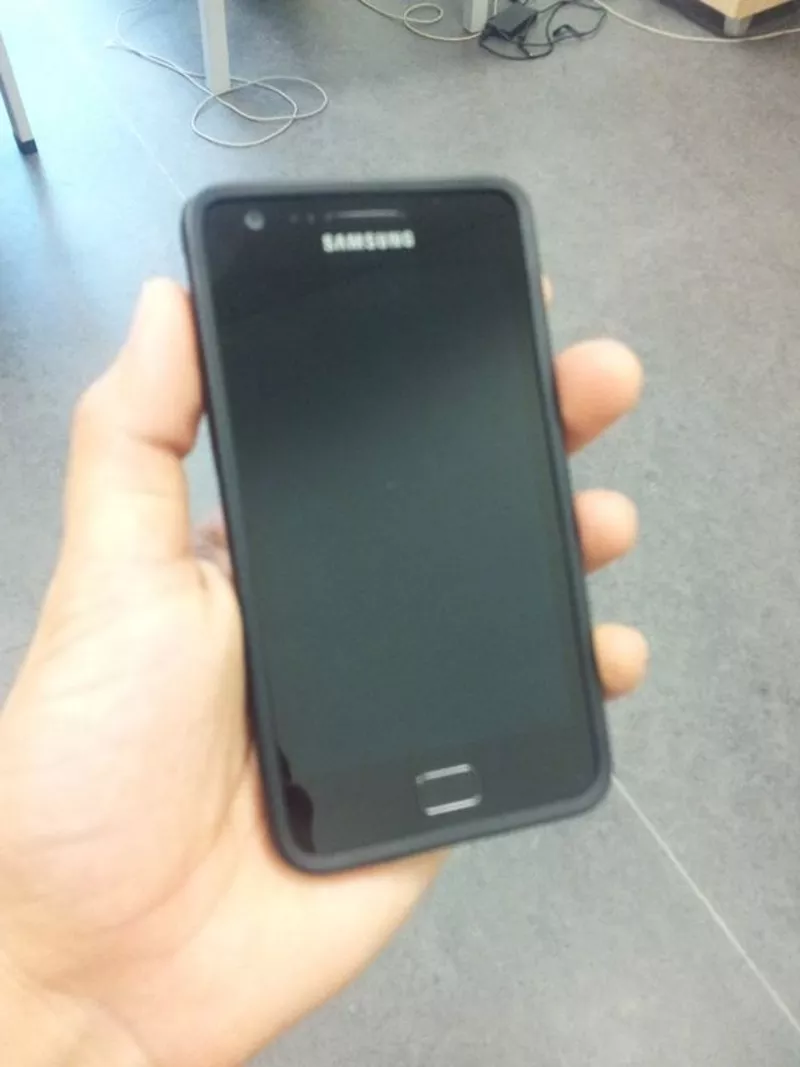 Продам Samsung Galaxy S2 7