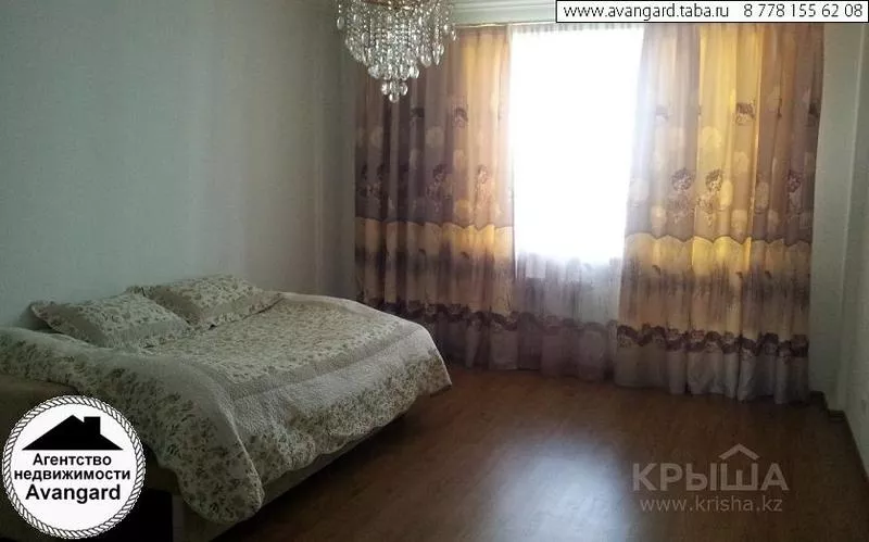 Продам 3-комнатную квартиру,  Омарова — Валиханова   ЖК Медео 4