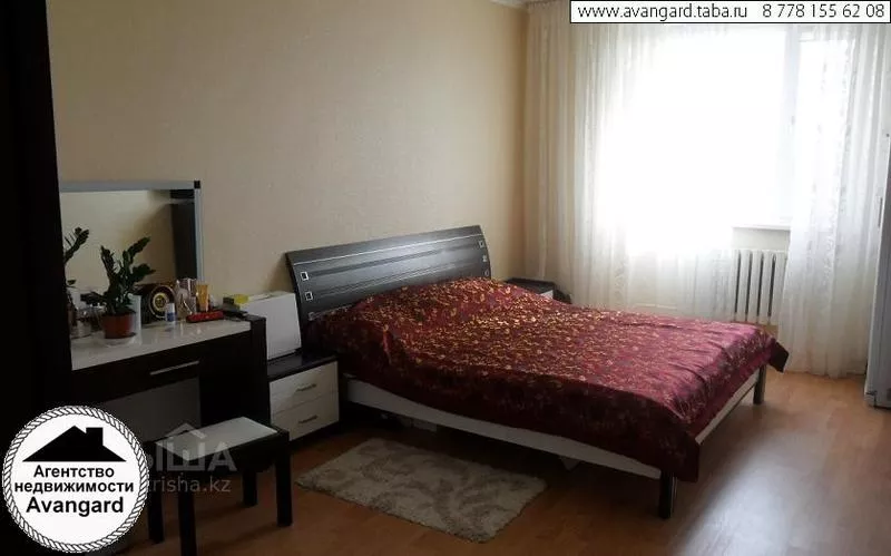 Продам 4-комнатную квартиру,  Керея и Жанибека ханов 9 — Кабанбай батыр