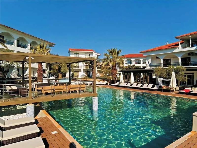 Забронируйте отель Flegra Palace Hotel 4 * в Солнечной Греции с Музени 2