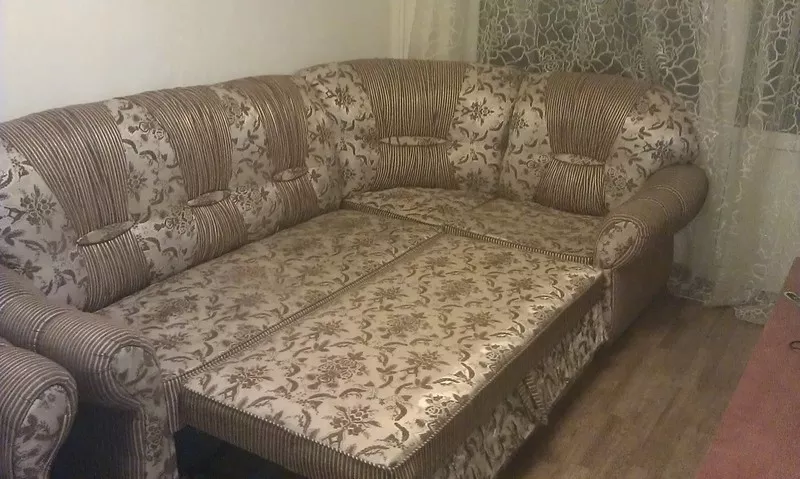 Угловой диван 2