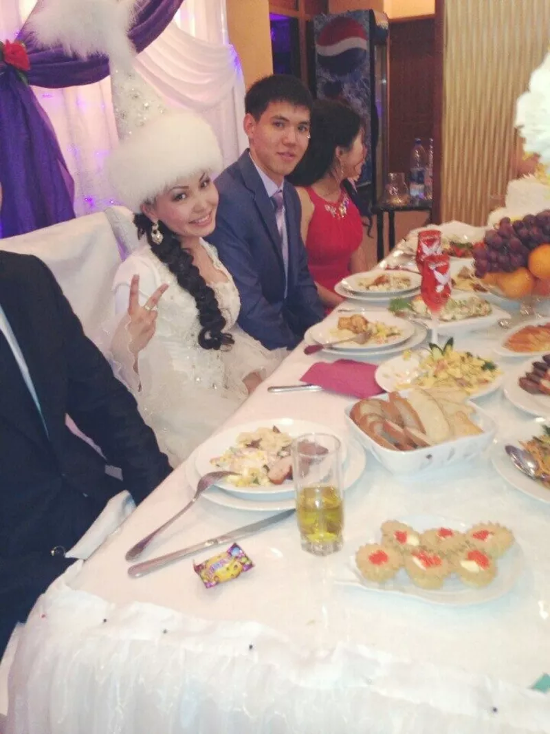 Дам на прокат свадебное казахское платье 4