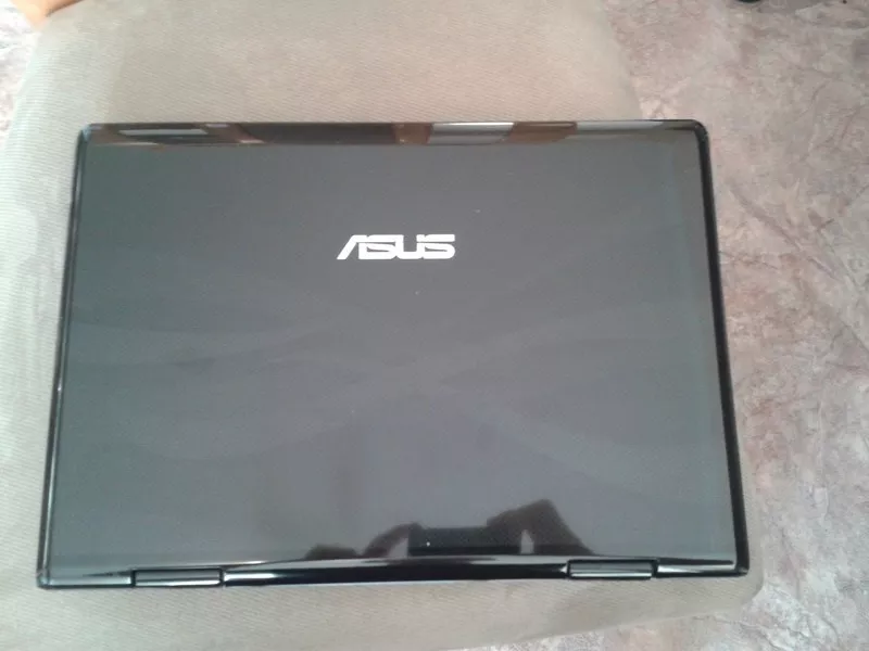 Продам на запчасти ноутбук Asus F80S 3