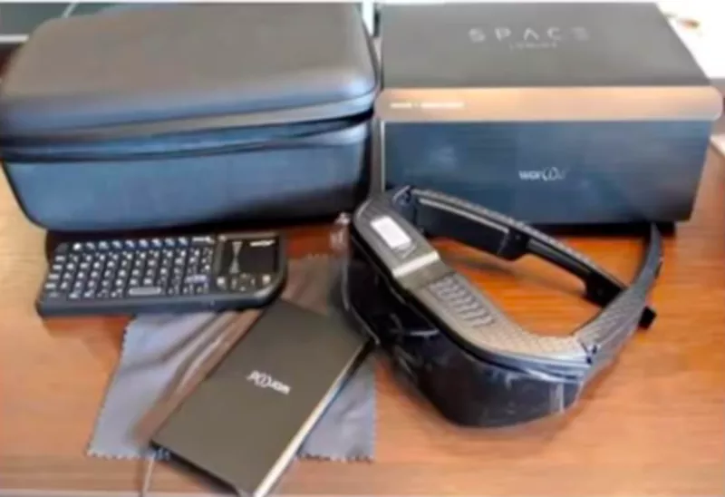 Продажа первого в мире очки-компьютера SPACE LUMINA