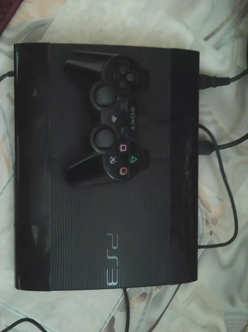 Продам Sony Playstation 3 500GB Super Slim Console in Black 2