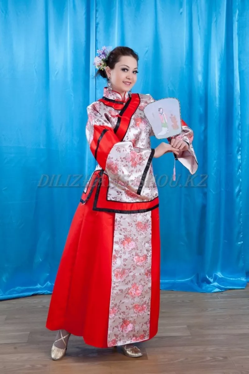 Прокат взрослых китайских национальных костюмов 3