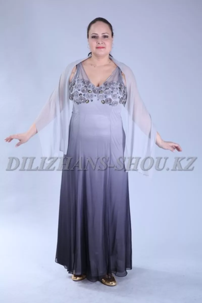 Прокат бальных и вечерних платьев  больших размеров в Астане 3