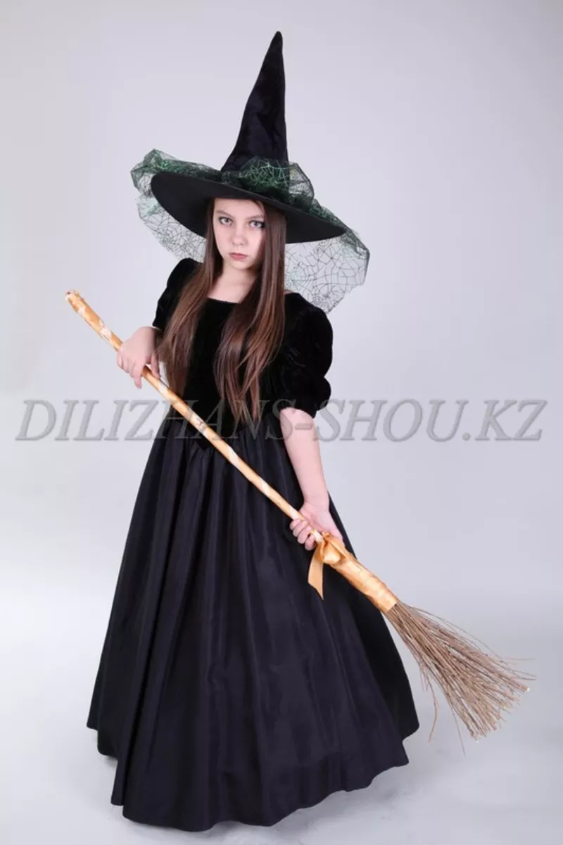 Карнавальный костюм «Ведьмочка» на Хэллоуин 7
