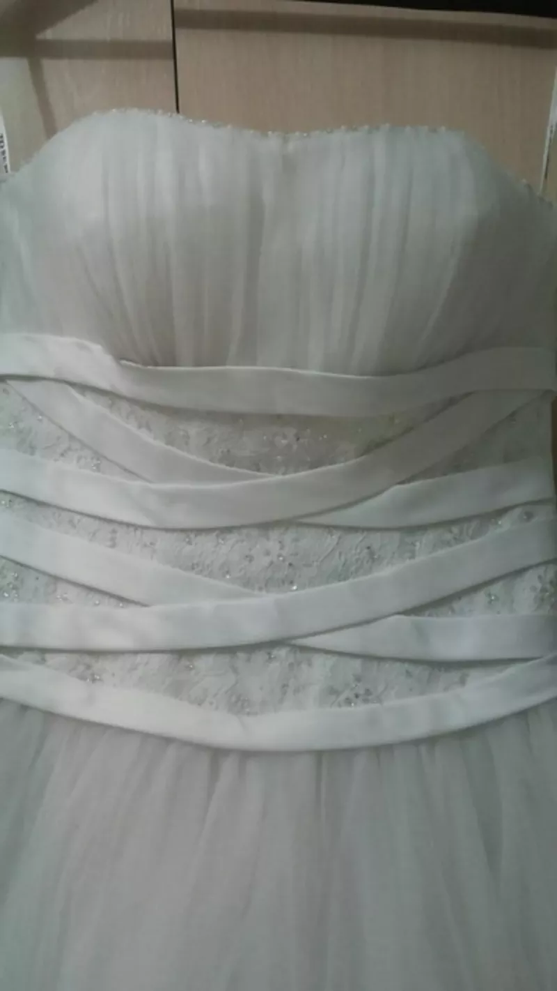 Нежное, пышное свадебное платье 3