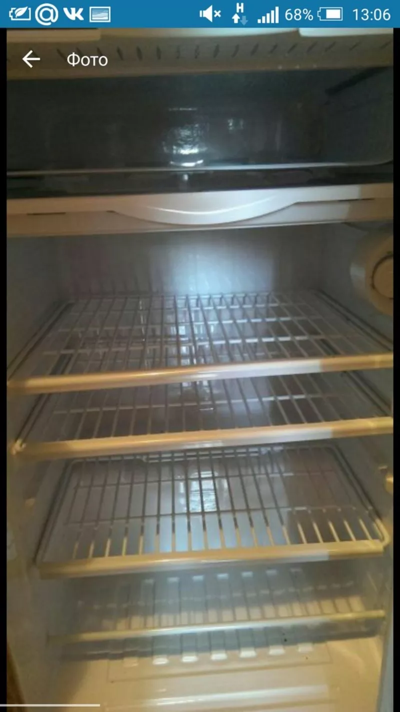 Продам холодильник. Срочно. 