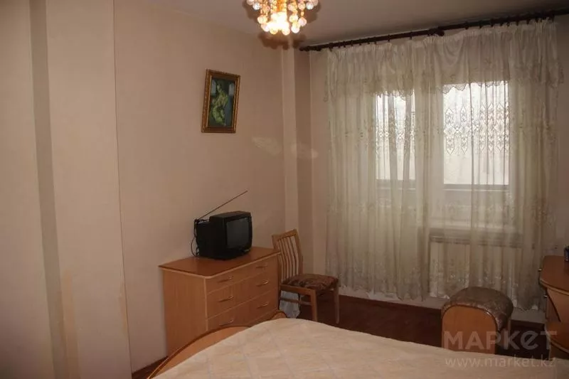 3-х комнатная квартира срочно проспект Кабанбай батыра 24 2