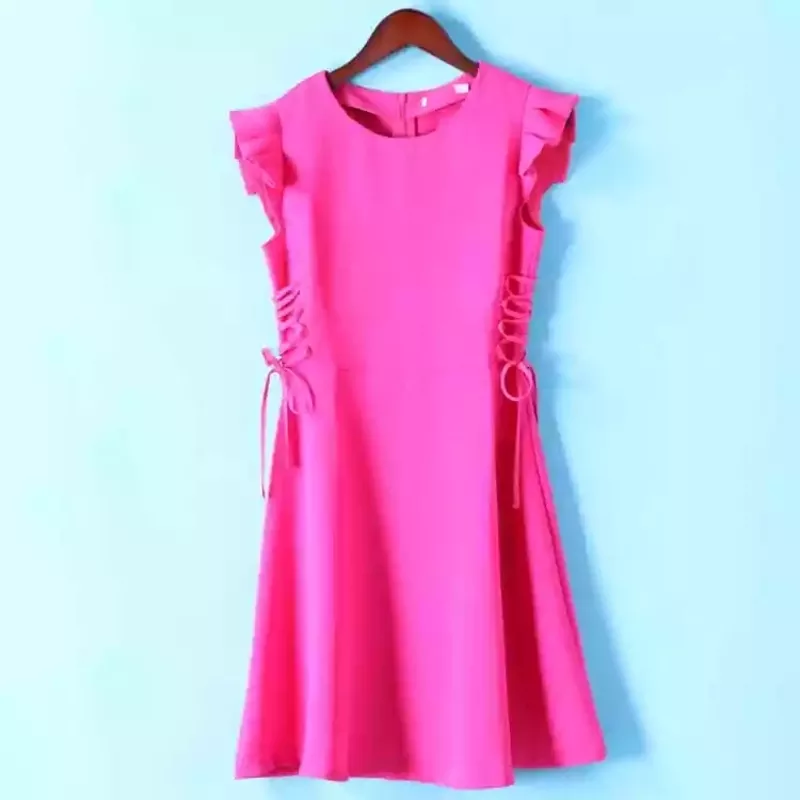  Платье в розовом цвете