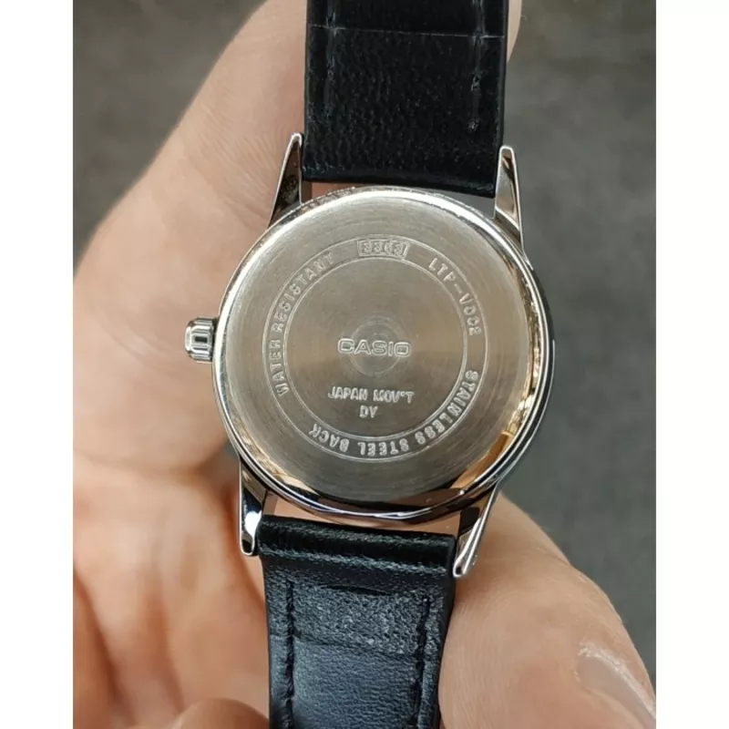 Женские наручные кварцевые часы Casio LTP-V002L-1B3UDF. Оригинальные. 4