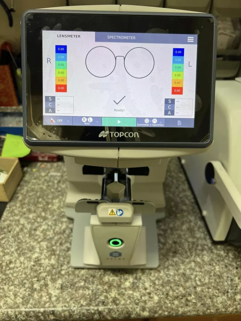 Topcon SOLOS Automatic Lens Analyzer 2