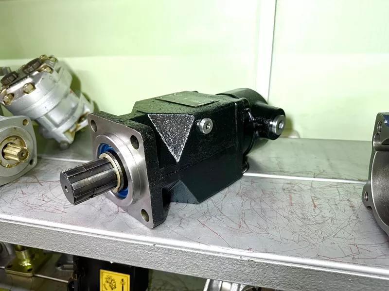 Гидронасос аксиально-поршневой НА 1.50/32 G4.У1 (левого вращения). 8