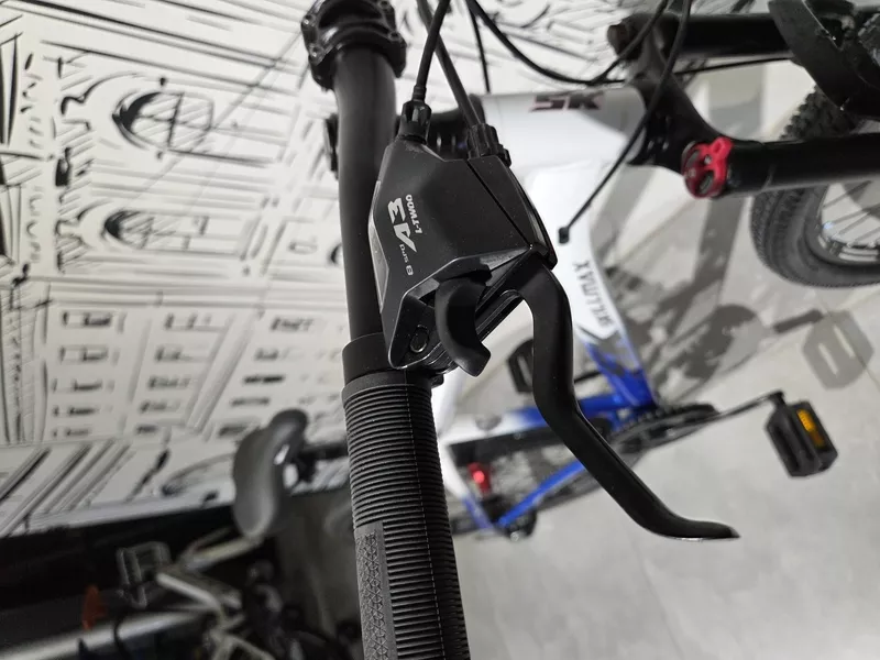 Легкий Велосипед 