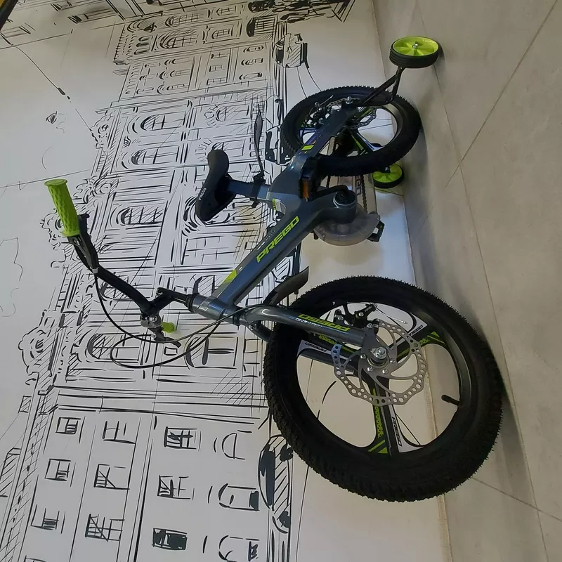 Легкий Детский велосипед. Литые диски размером 16