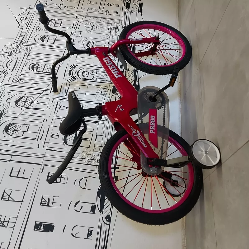 Двухколесный Розовый Детский велосипед. Размер 18