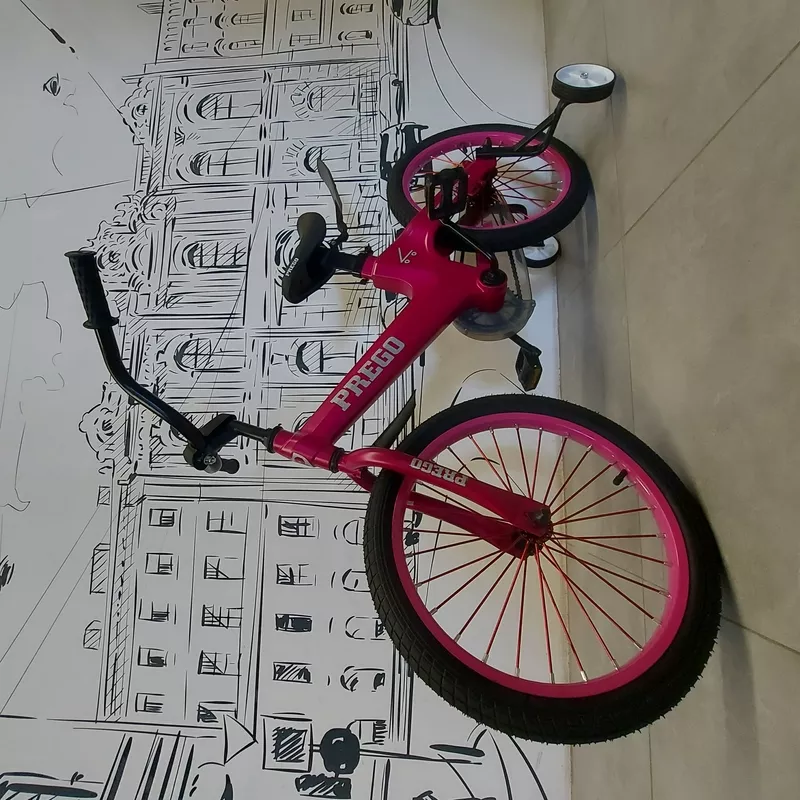 Двухколесный Розовый Детский велосипед. Размер 18