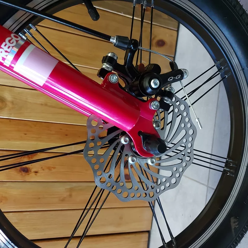 Двухколесный Розовый Детский велосипед. Колеса 18