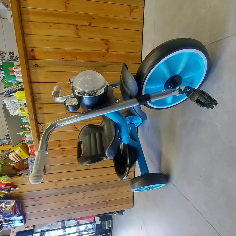 Детский трехколесный велосипед