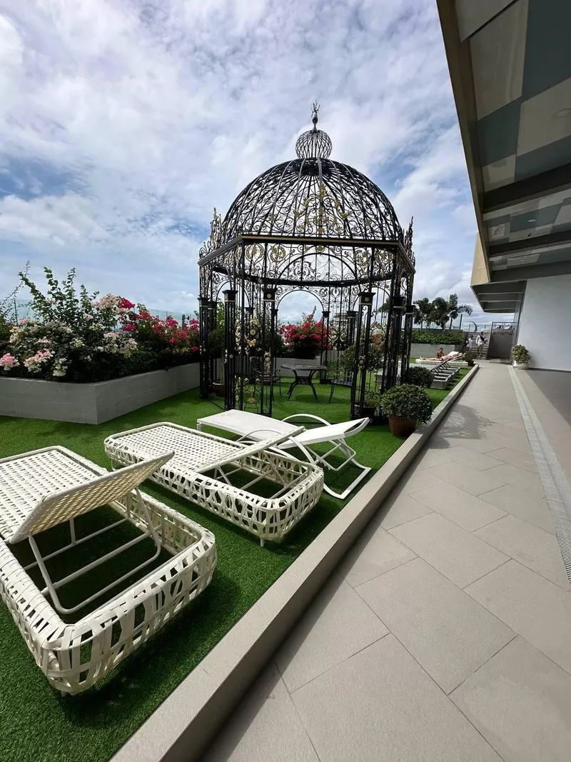  Евгения и Дмитрий — русскоязычные специалисты по недвижимости в Патта 4