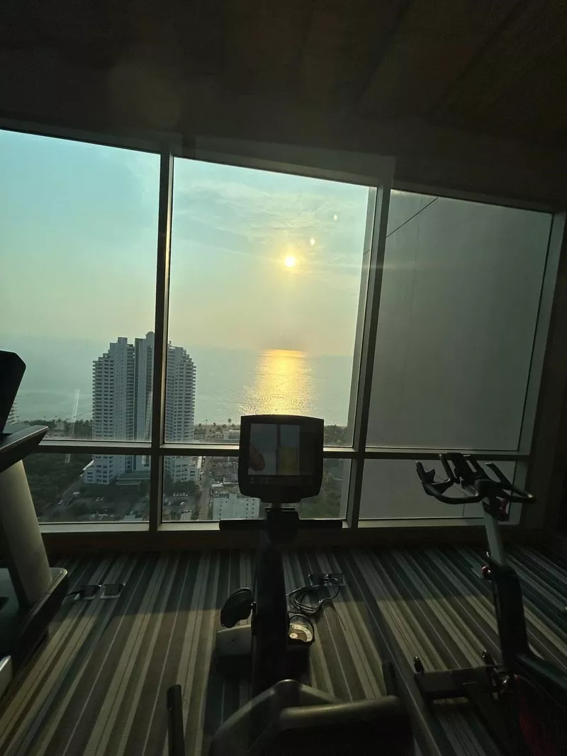  Евгения и Дмитрий — русскоязычные специалисты по недвижимости в Патта 6