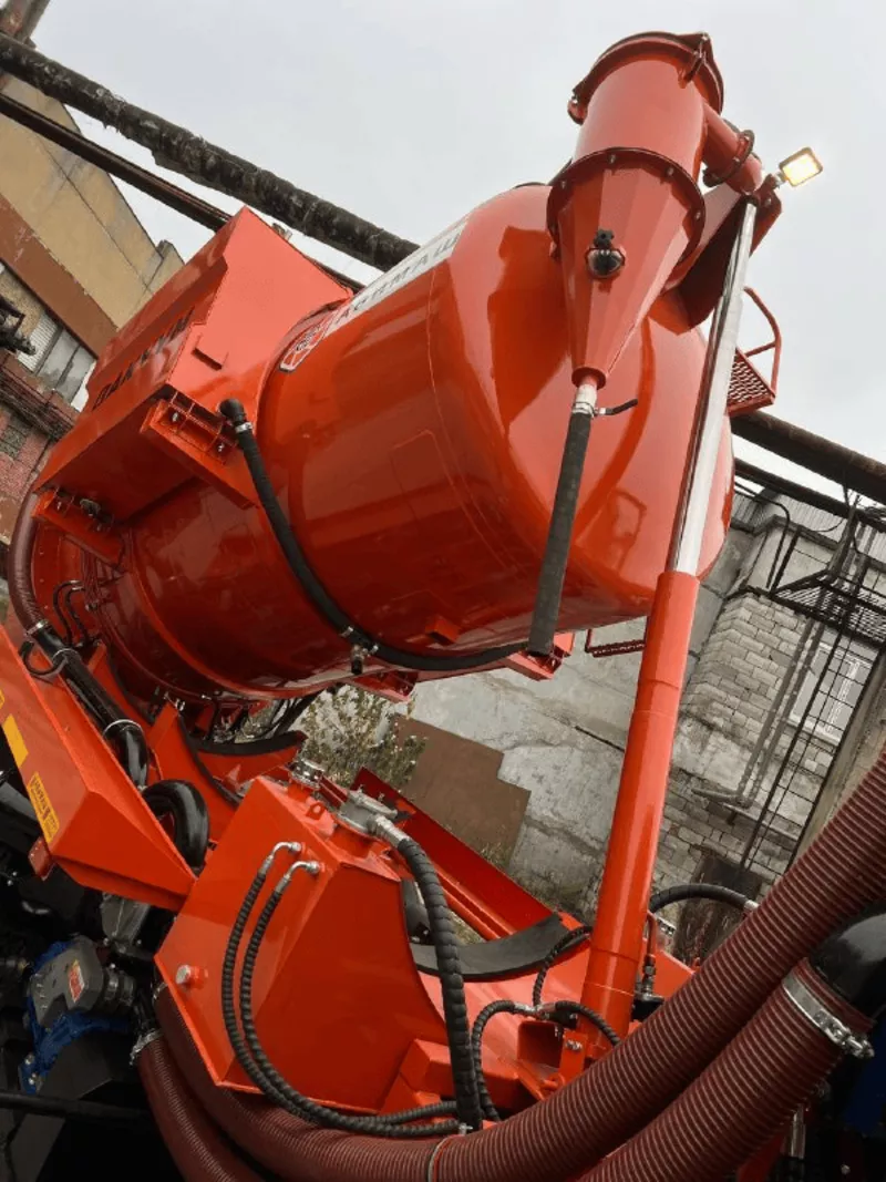 Илосос 9+1м3 на базе Камаз 53605 5